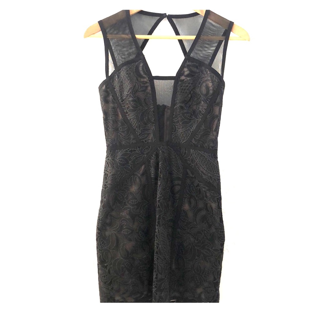 🖤 BCBGMAXAZRIA Lace Mini Dress